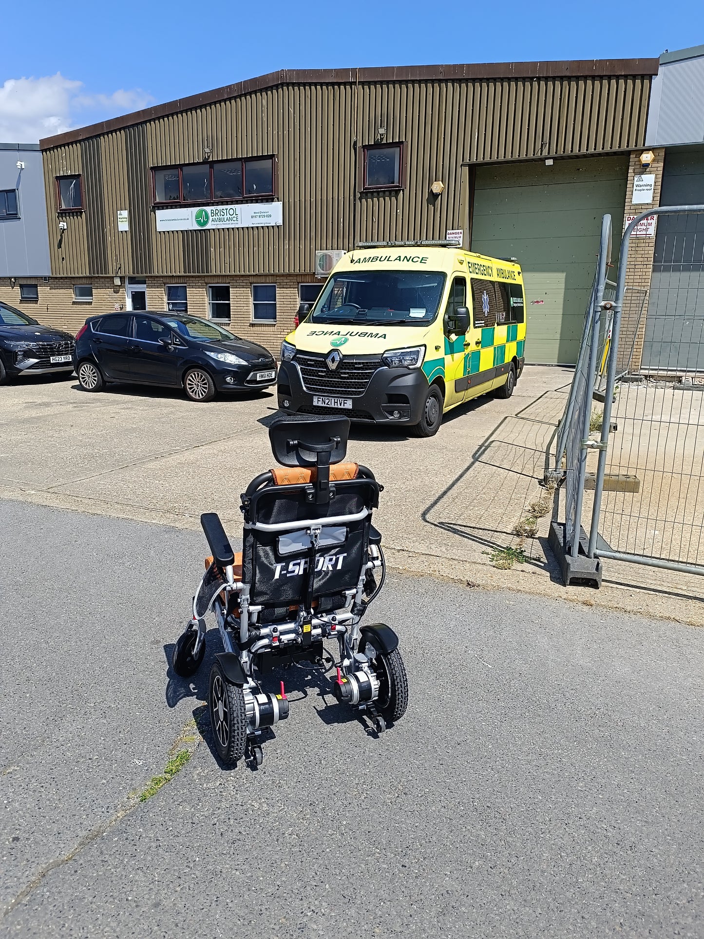 MAX PRO Folding Electric Wheelchair Powerchair With Remote, Reclining