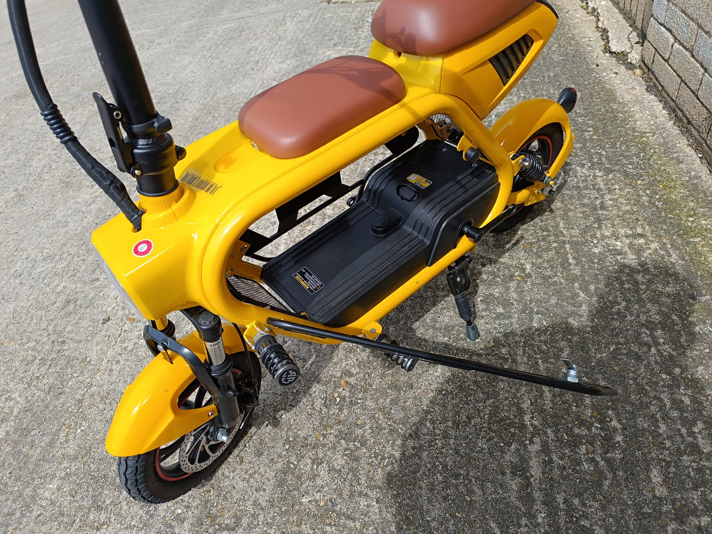 Folding Electric Scooter With Pet Cage