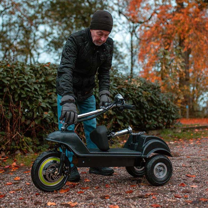 Folding 3 Wheel Electric Mobility Scooter With Seat