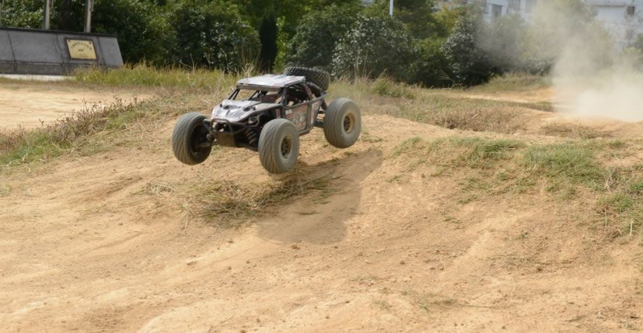 ATOM 6S 60 MPH EXTREME SPEED 1:8 RTR RC DESERT BUGGY WITH TWIN LIPOS